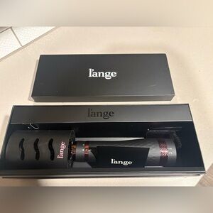 L’ange multi-Volume Series
2-in-1 Interchangeable Brush Dryer